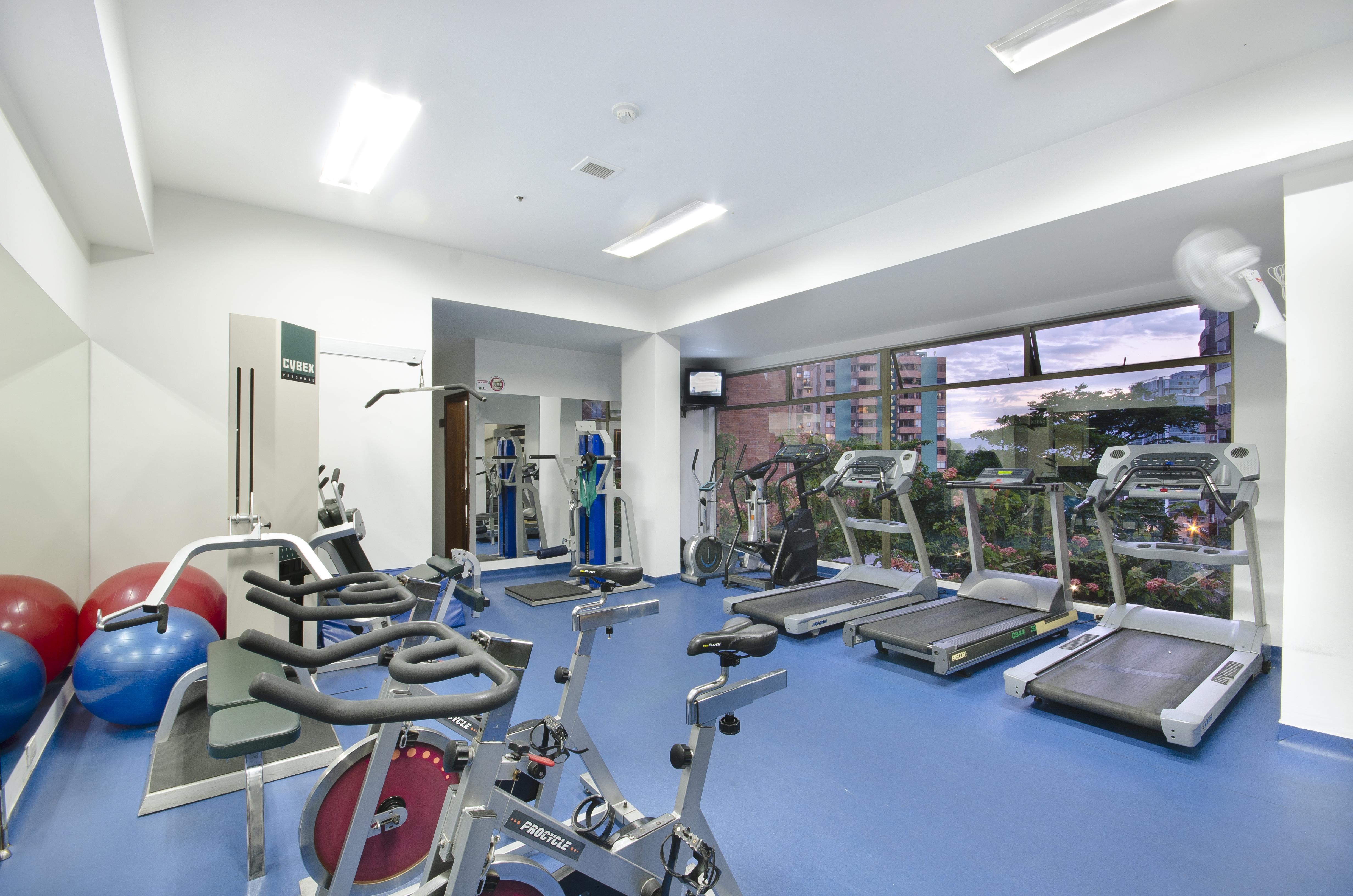 Hotel Dann Carlton Belfort Medellín Exterior foto The gym at the University of Roehampton
